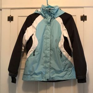 Women’s Columbia insulated coat with detachable hood
